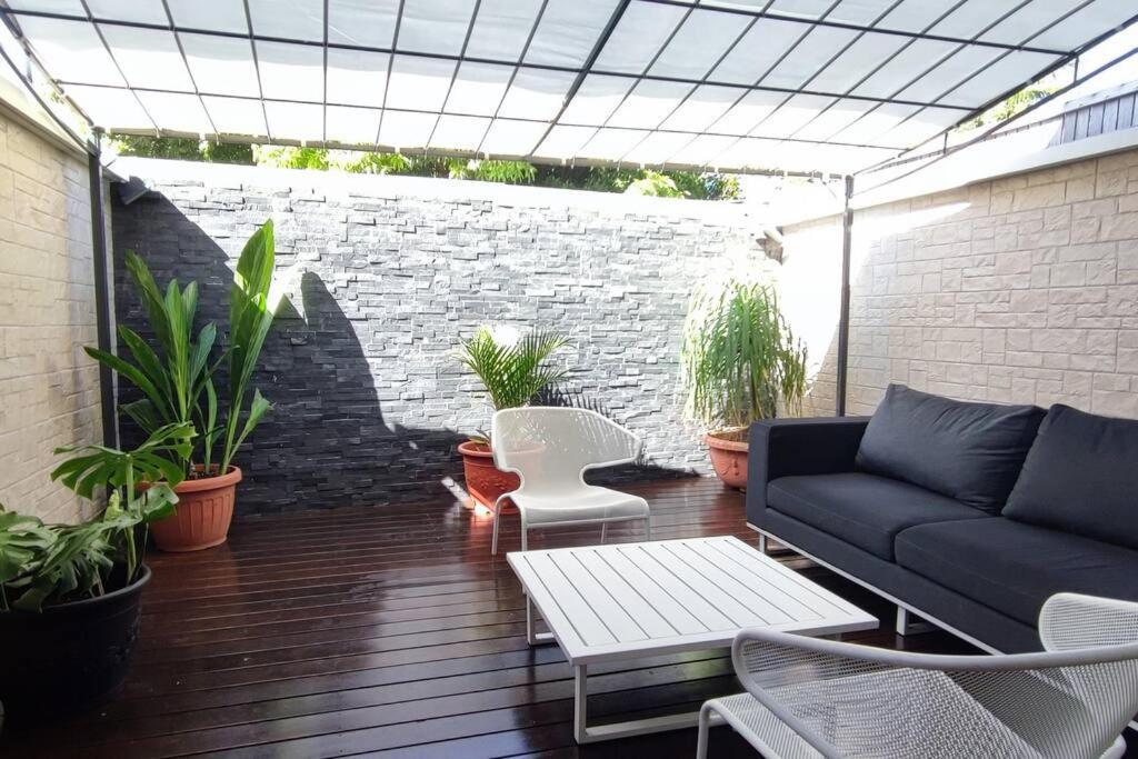Heitea Lodge - 6 Min Airport, Wifi, Ac & Parking Papeete  Luaran gambar
